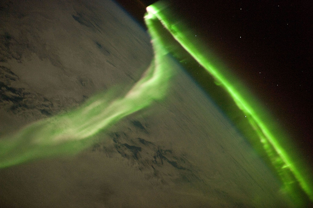 Aurora australis observed from the International Space Station